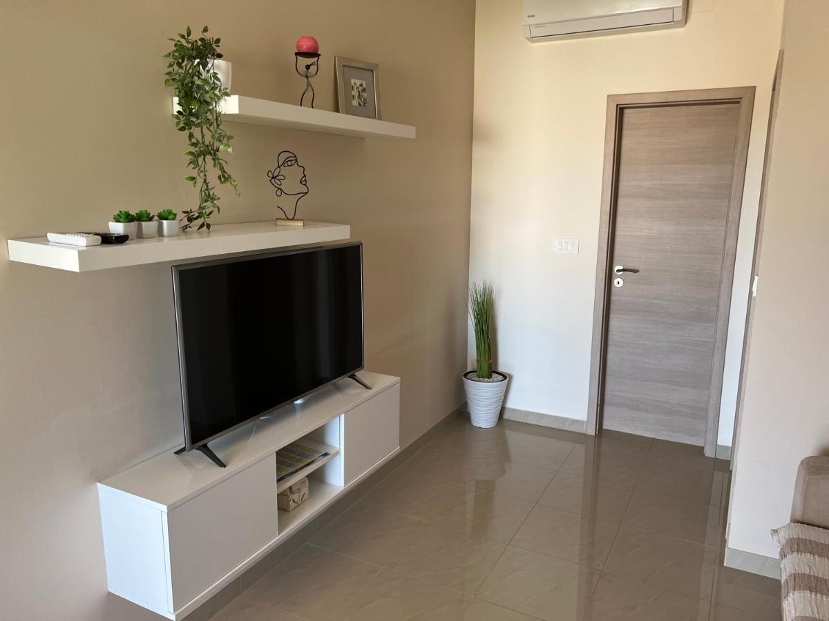 Apartmani Nina I Niko Ugljan Pokój zdjęcie