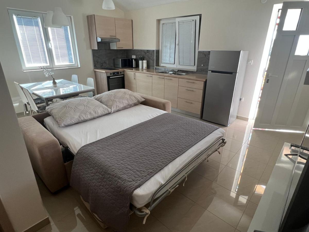 Apartmani Nina I Niko Ugljan Pokój zdjęcie