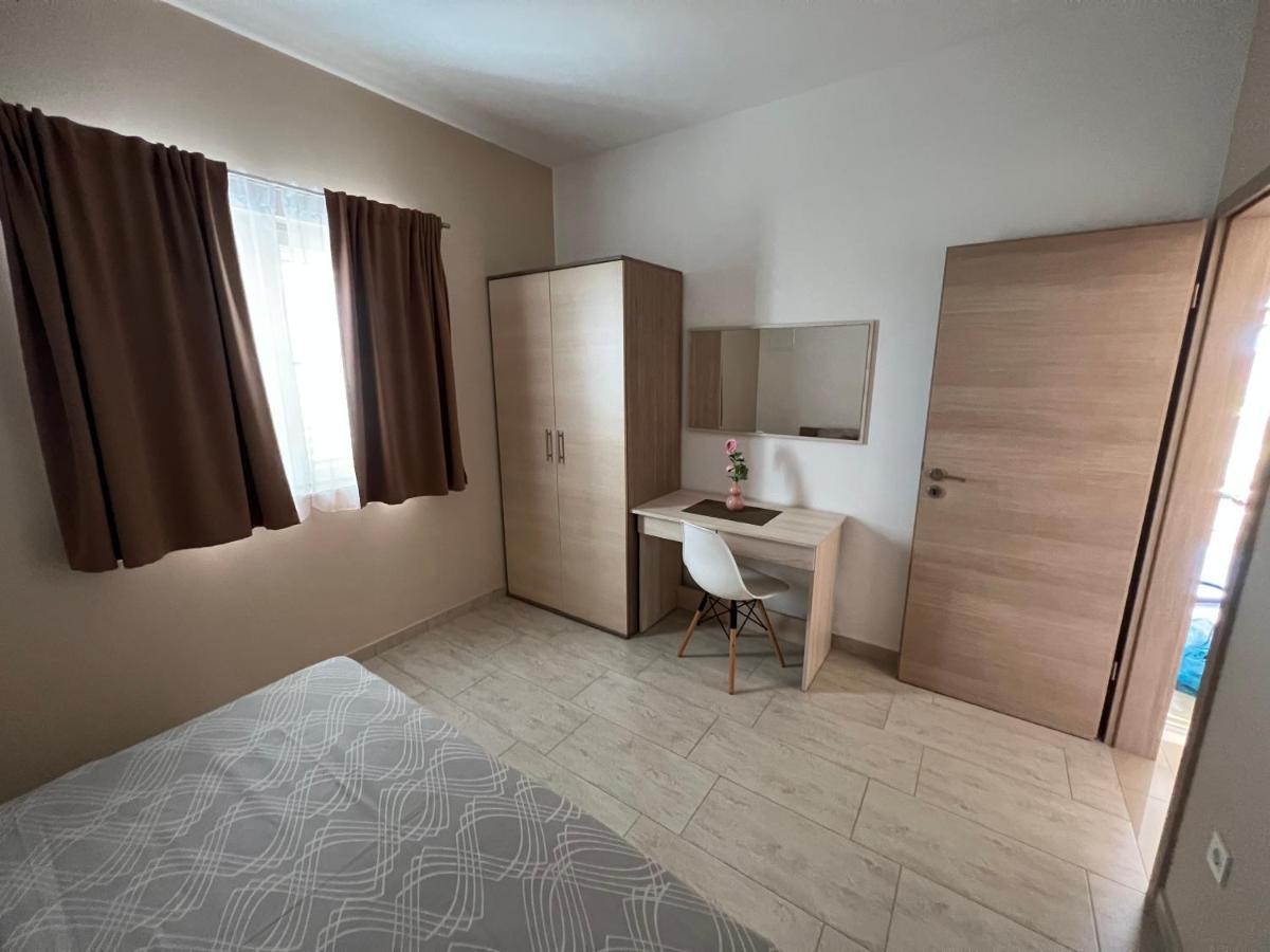 Apartmani Nina I Niko Ugljan Pokój zdjęcie